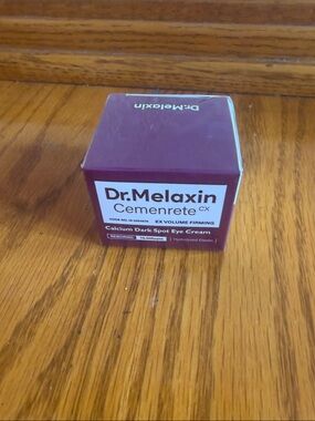 Dr. Melaxin Cemenrete Calcium Dark Spot Eye Cream - Plum Box